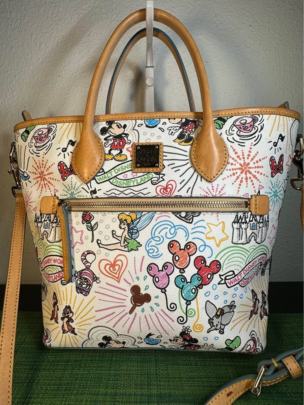 Authentic Dooney & Bourke & Disney Parks Sketch Tote Bag - Like New!